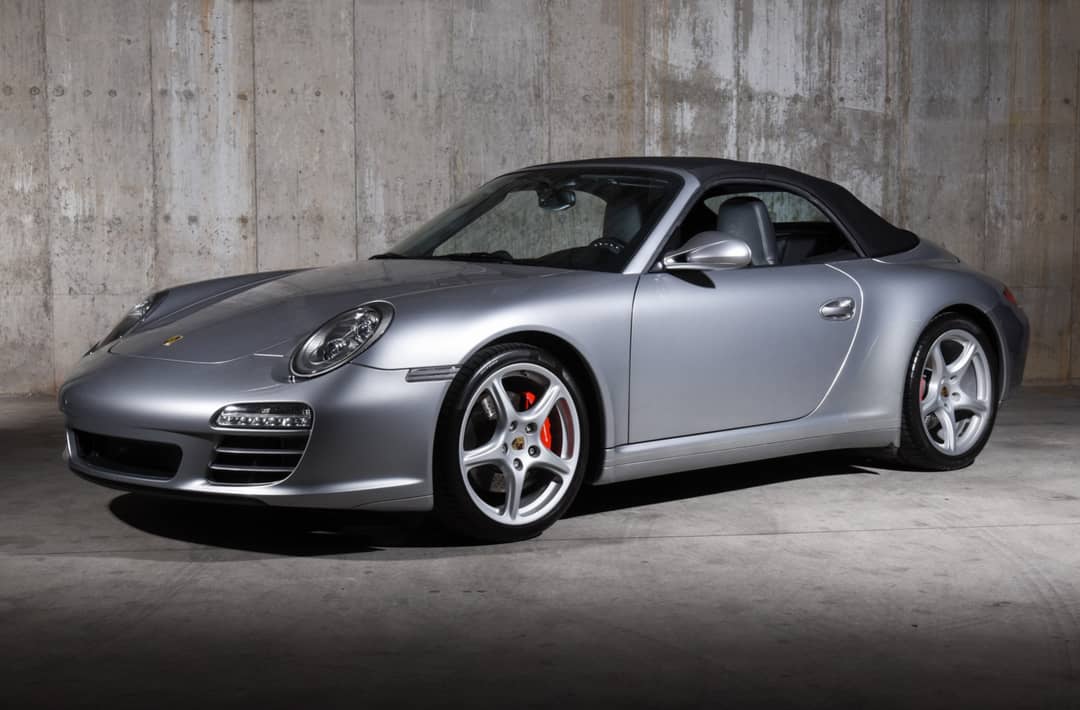 2011 Porsche 911 Carrera 4S — photo 7