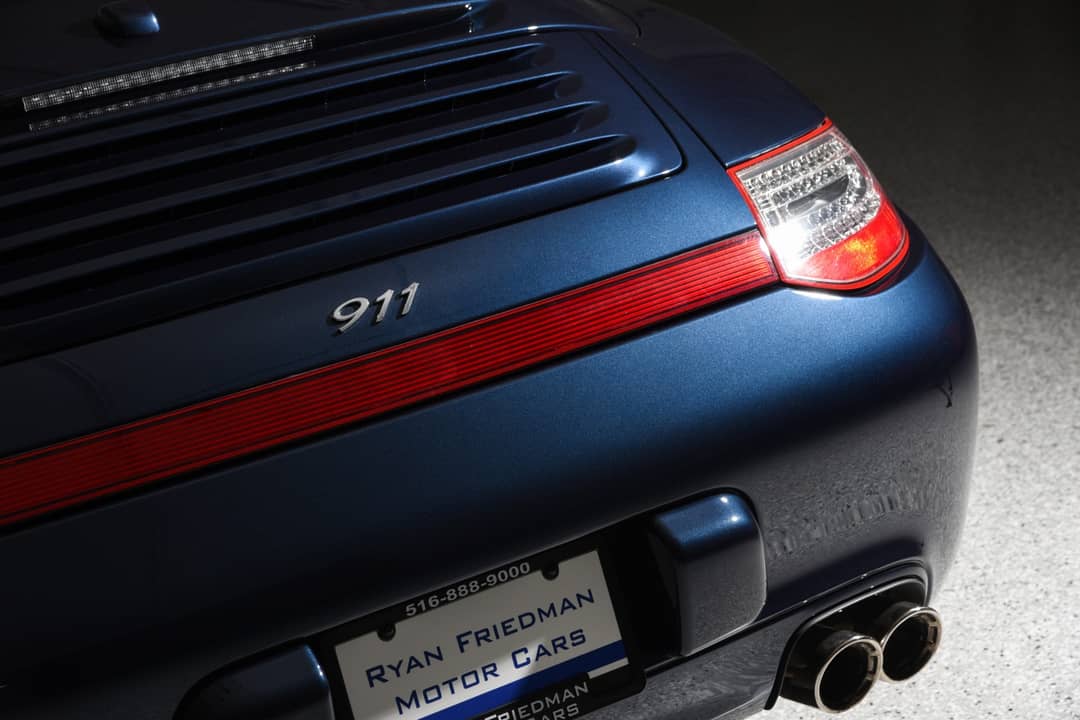 2012 Porsche 911 Carrera 4 — photo 13