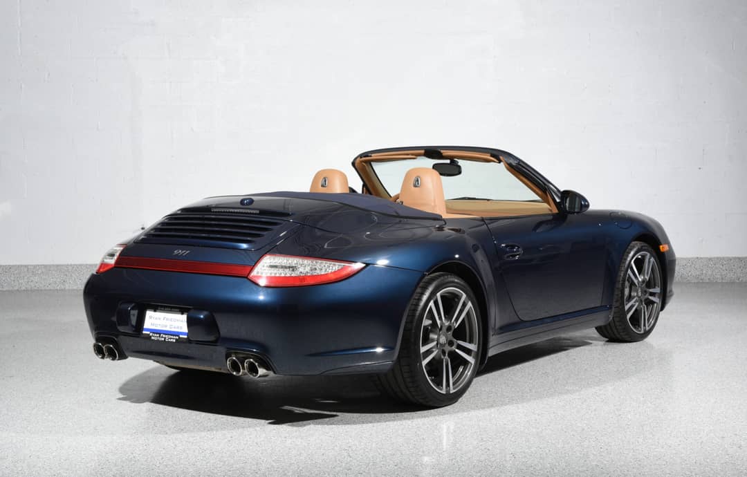 2012 Porsche 911 Carrera 4 — photo 5