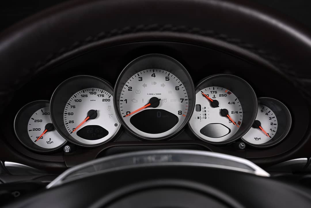 2012 Porsche 911 Carrera 4S — photo 17