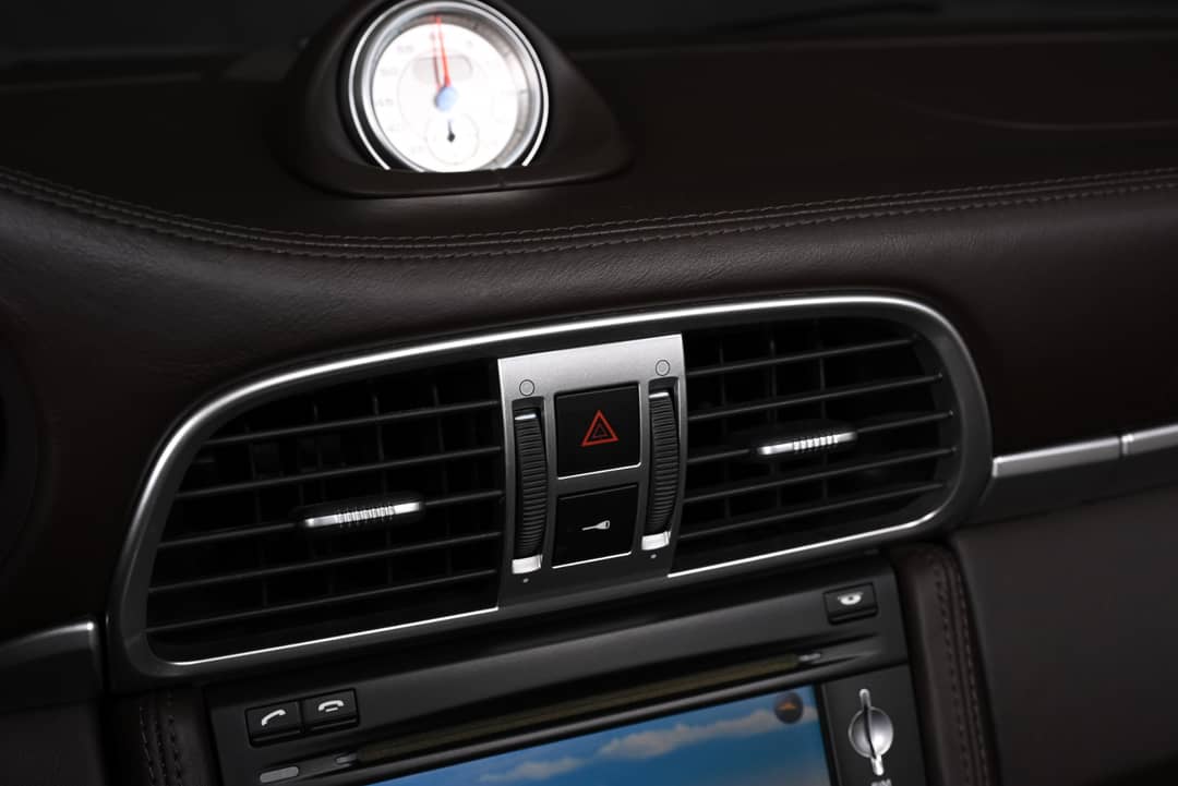 2012 Porsche 911 Carrera 4S — photo 20