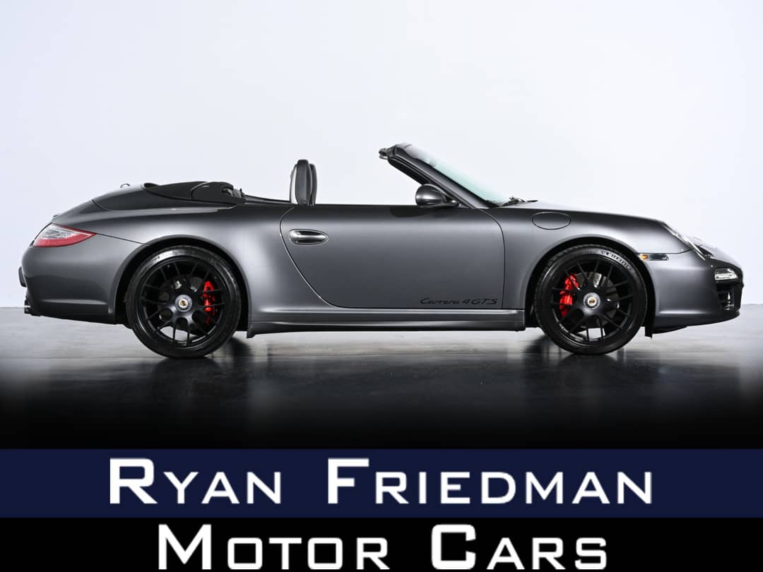 2012 Porsche 911 Carrera 4 GTS — photo 1