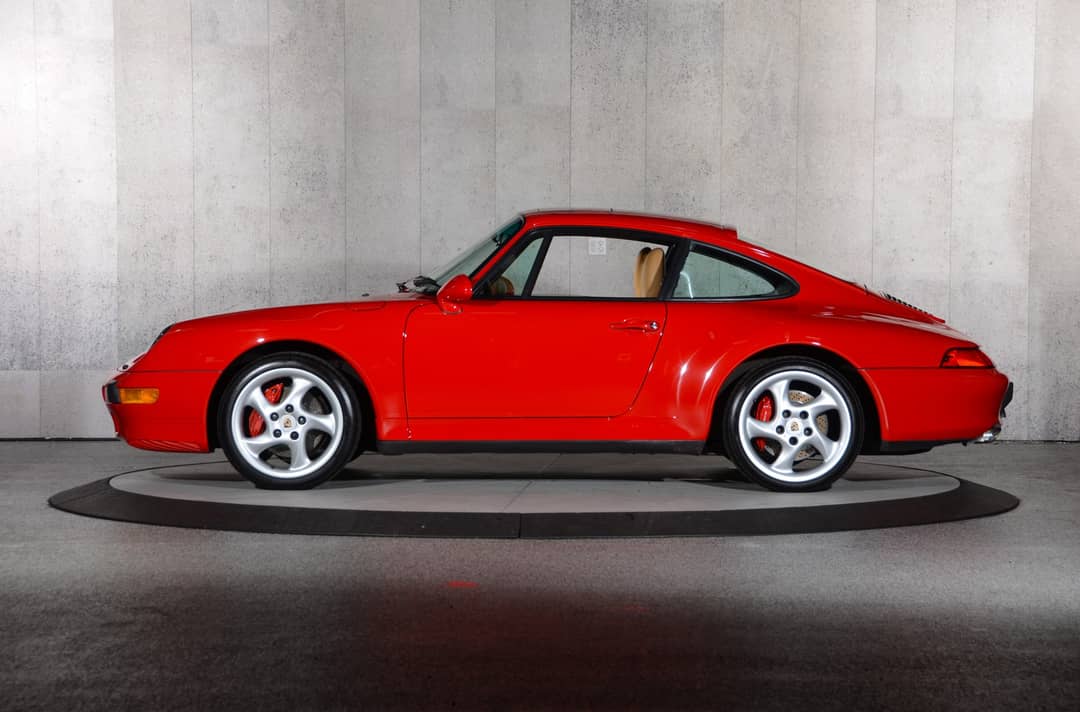 1996 Porsche 911 Carrera 4S — photo 19