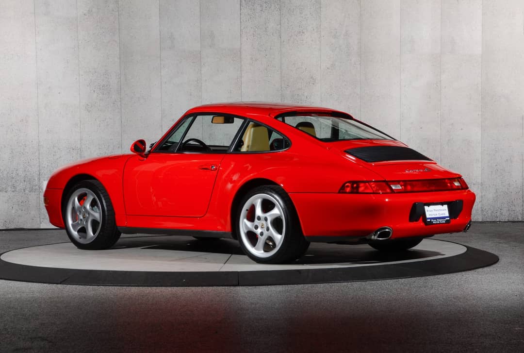 1996 Porsche 911 Carrera 4S — photo 23