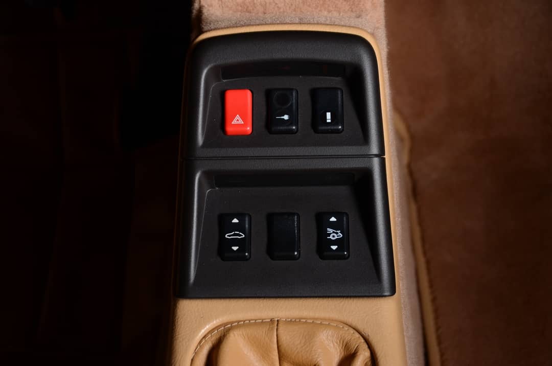 1996 Porsche 911 Carrera 4S — photo 46
