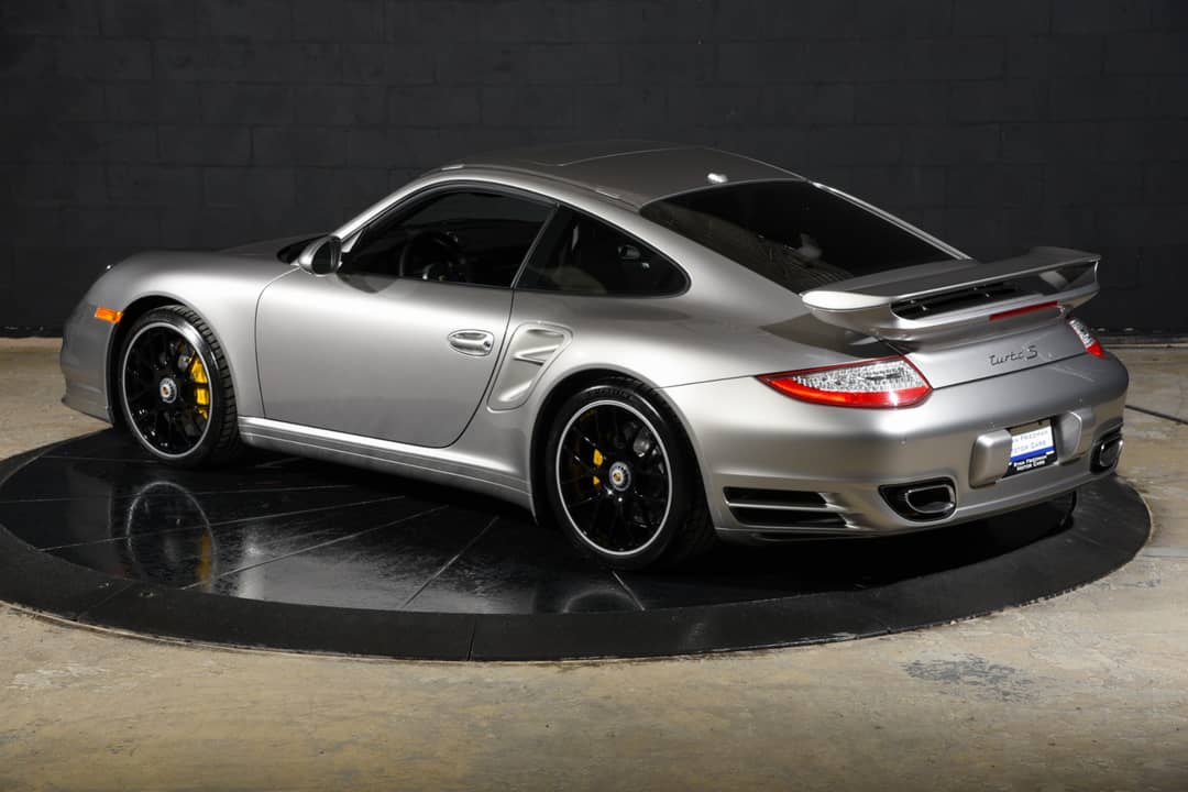 2013 Porsche 911 Turbo S — photo 20