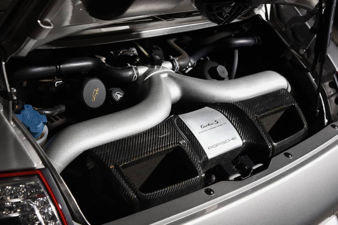 2013 Porsche 911 Turbo S — photo 23