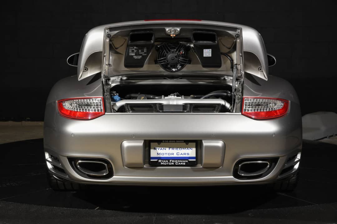 2013 Porsche 911 Turbo S — photo 25