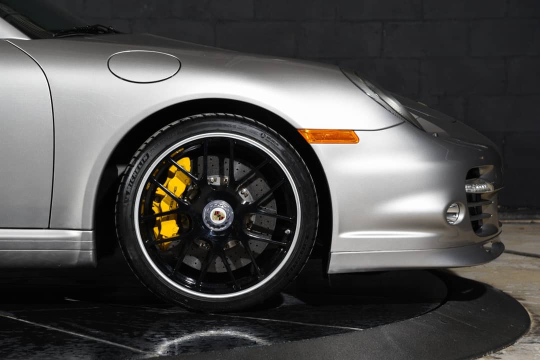 2013 Porsche 911 Turbo S — photo 34