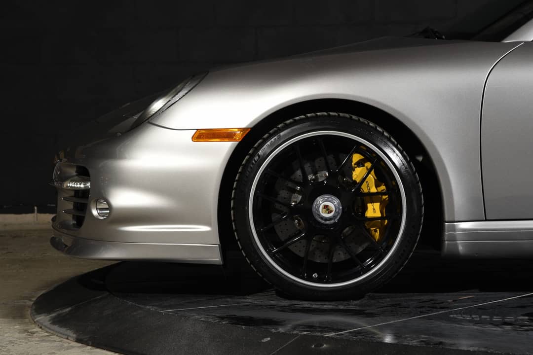 2013 Porsche 911 Turbo S — photo 35