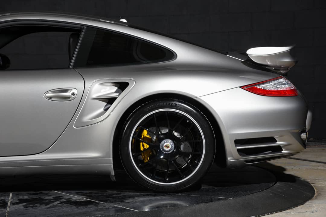 2013 Porsche 911 Turbo S — photo 36