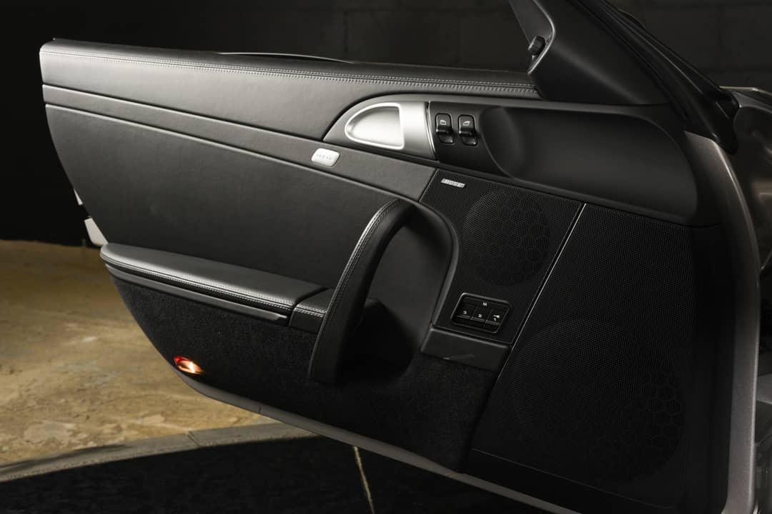 2013 Porsche 911 Turbo S — photo 38