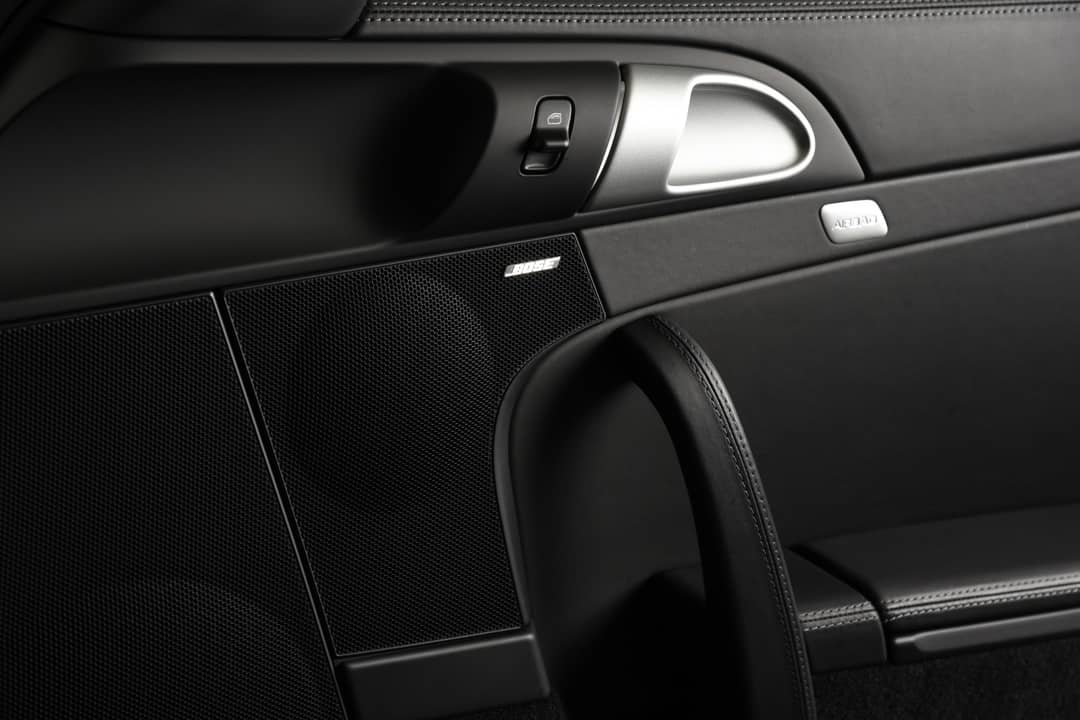 2013 Porsche 911 Turbo S — photo 60
