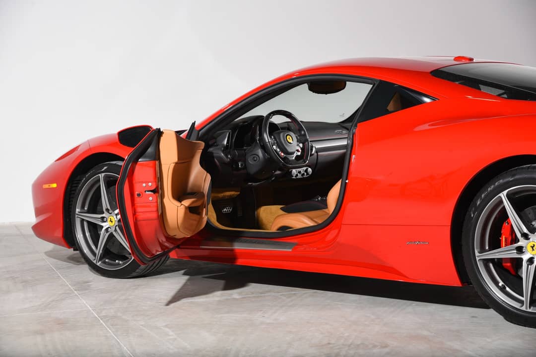 2015 Ferrari 458 Italia — photo 31
