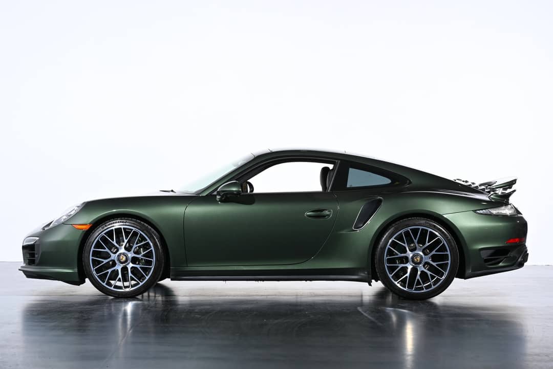 2015 Porsche 911 Turbo S — photo 10