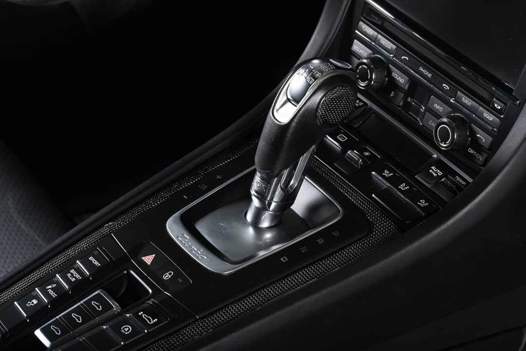 2015 Porsche 911 Turbo S — photo 5