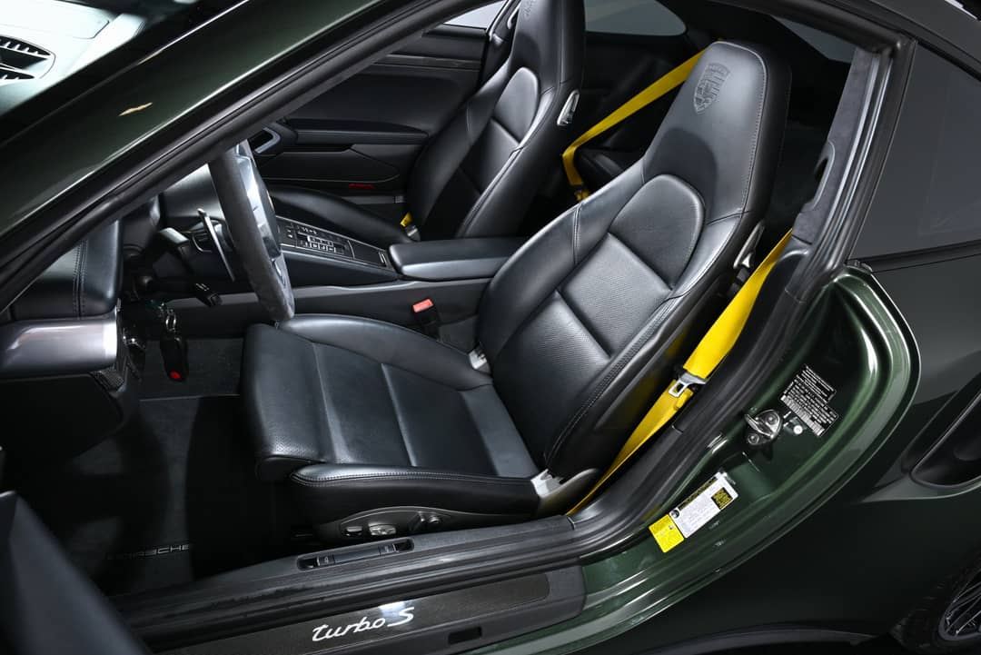 2015 Porsche 911 Turbo S — photo 6