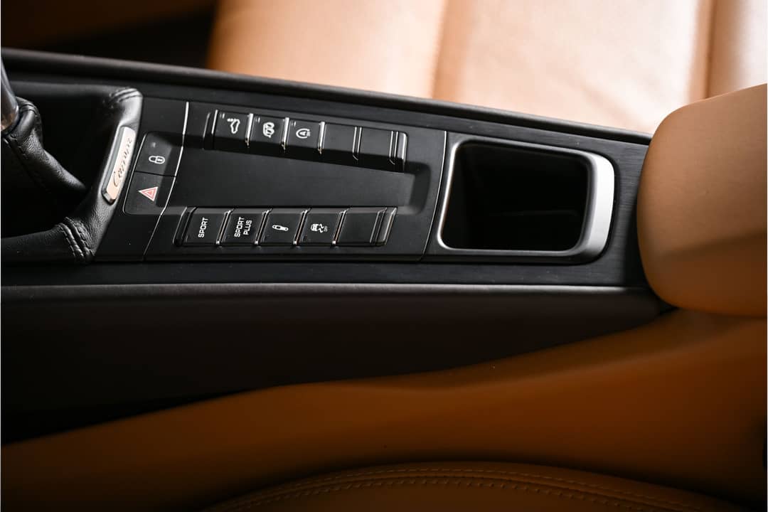 2015 Porsche 911 Carrera 4 GTS — photo 7
