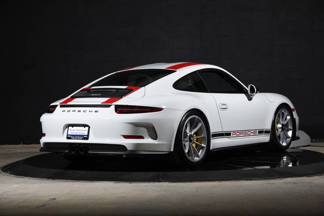 2016 Porsche 911 R — photo 4