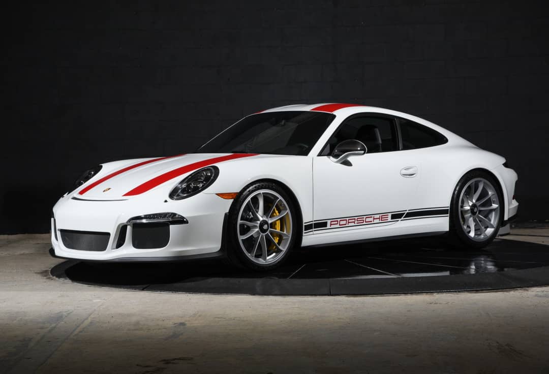 2016 Porsche 911 R — photo 9