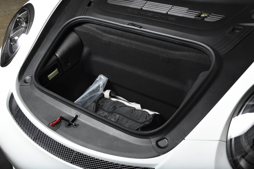 2016 Porsche 911 R — photo 12