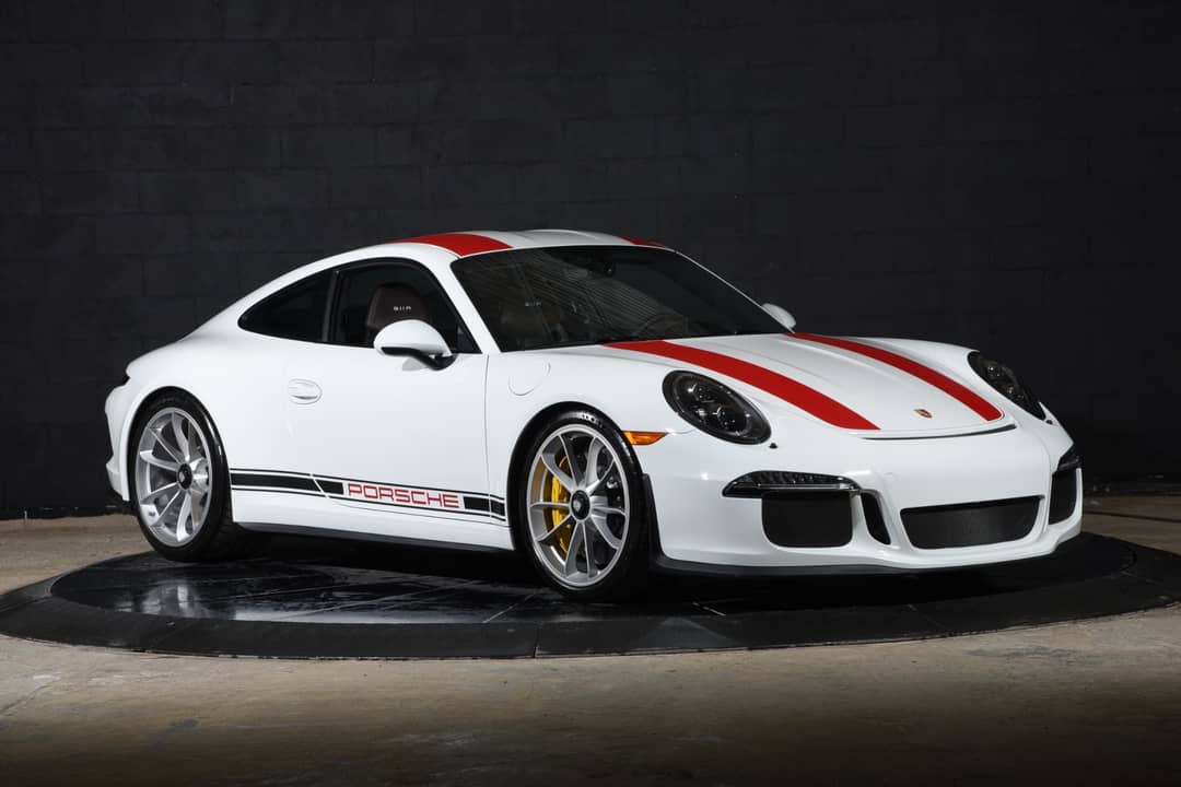2016 Porsche 911 R — photo 14