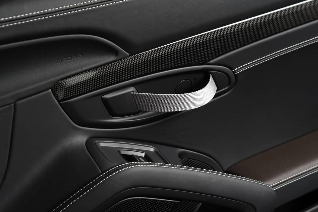 2016 Porsche 911 R — photo 49
