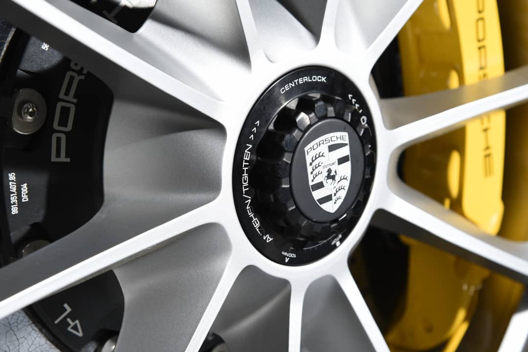 2016 Porsche 911 R — photo 53