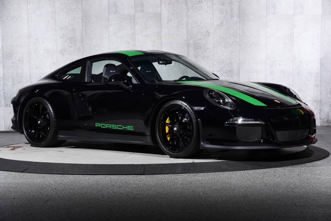 2016 Porsche 911 R — photo 2