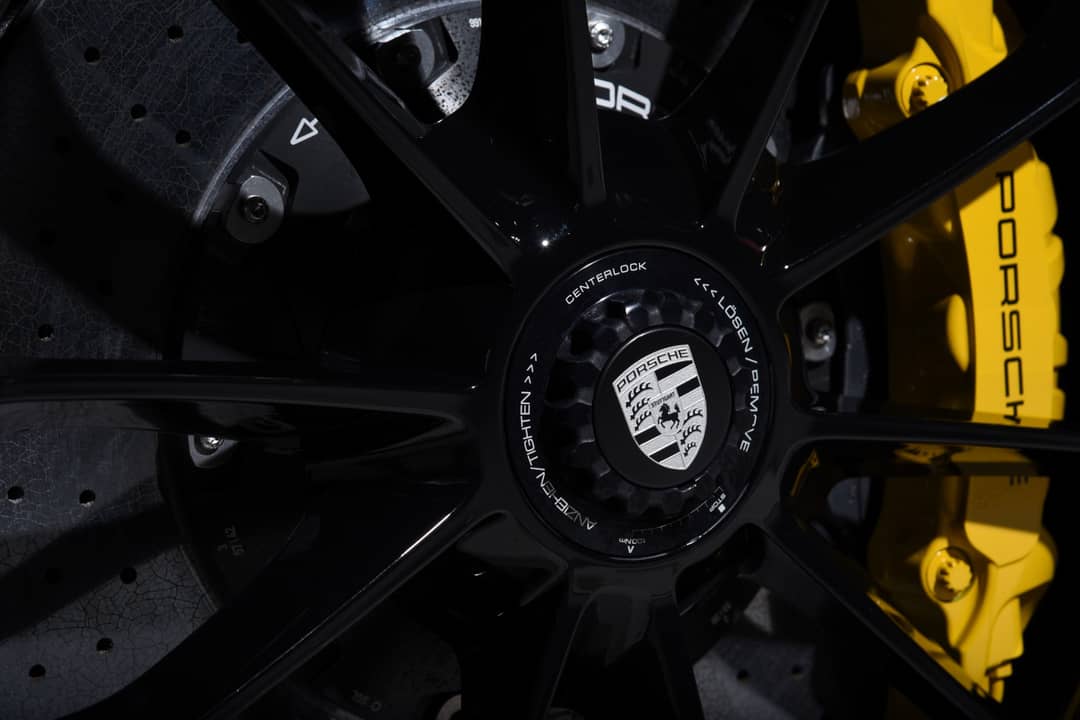 2016 Porsche 911 R — photo 9