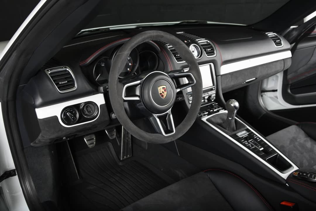 2016 Porsche Boxster Spyder — photo 45