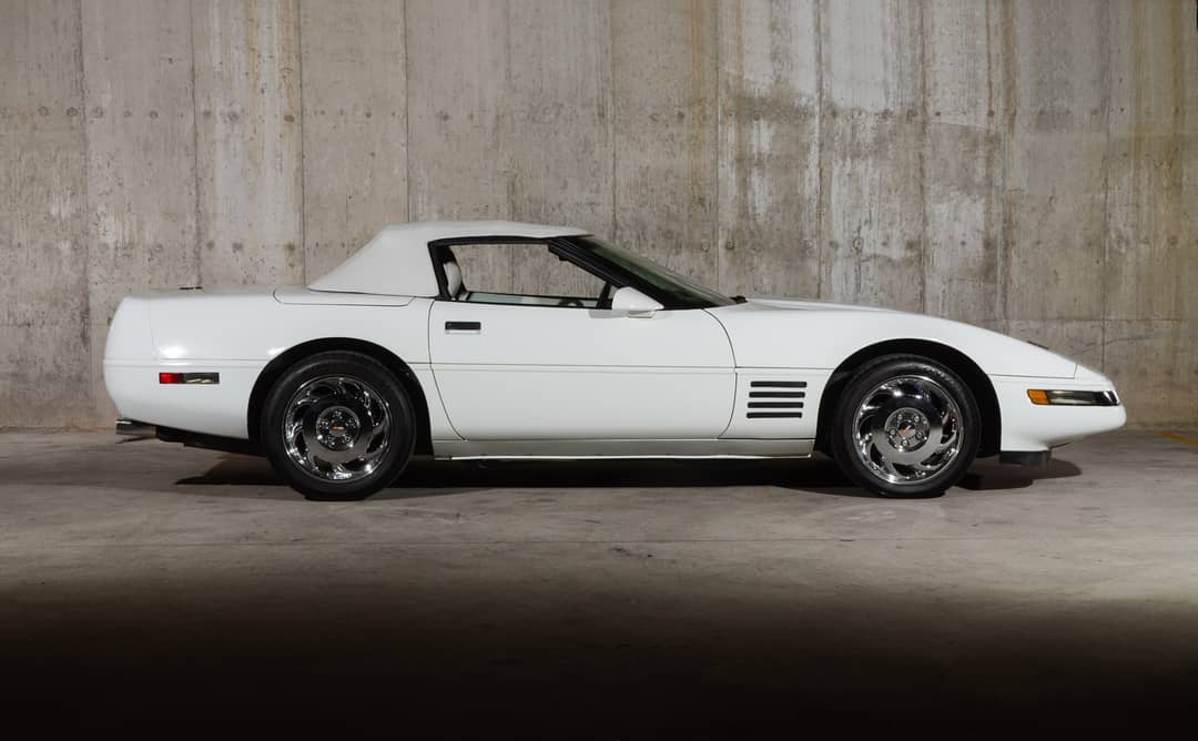 1993 Chevrolet Corvette — photo 2