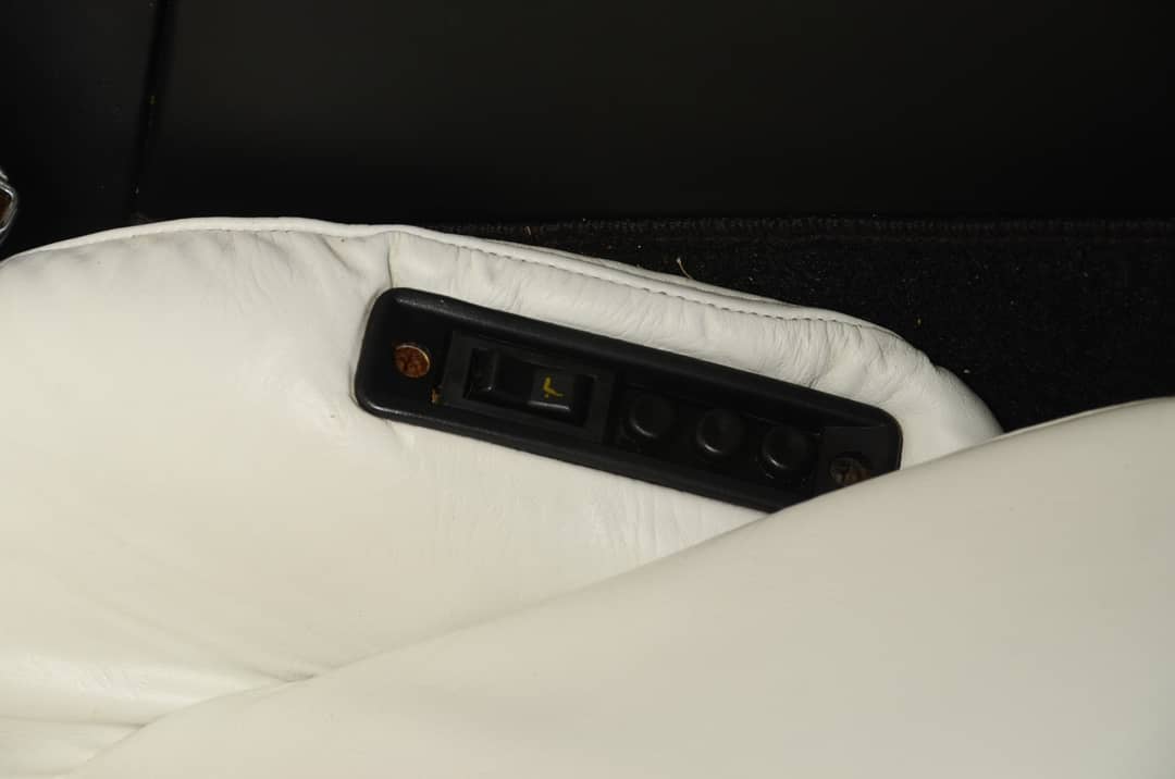 1993 Chevrolet Corvette — photo 14