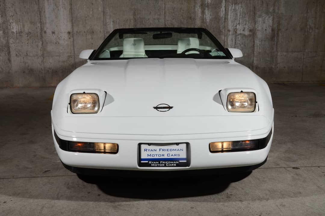 1993 Chevrolet Corvette — photo 22
