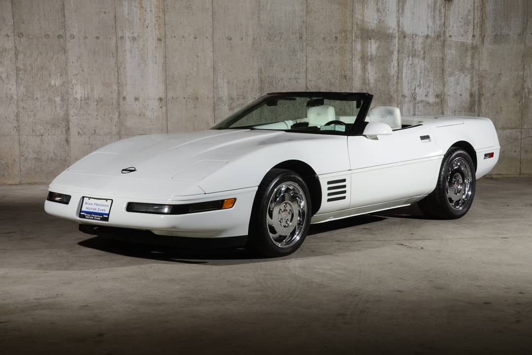 1993 Chevrolet Corvette — photo 24