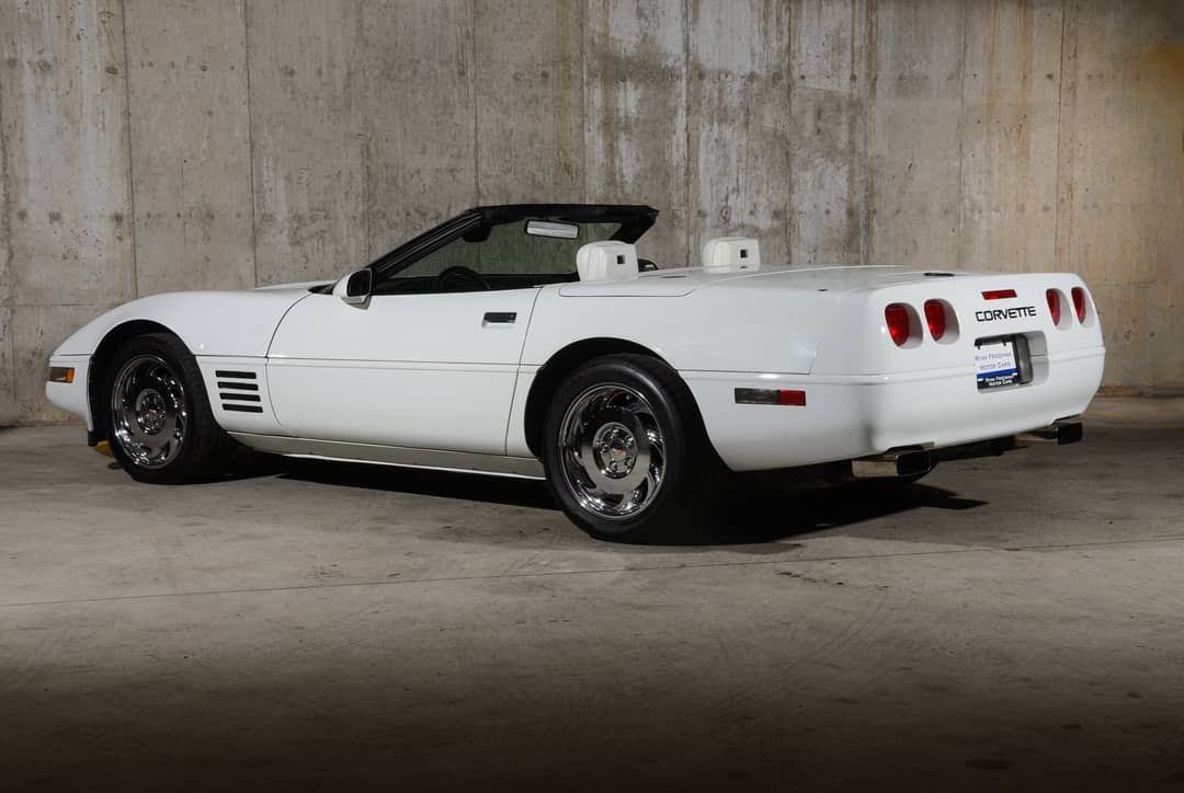 1993 Chevrolet Corvette — photo 28