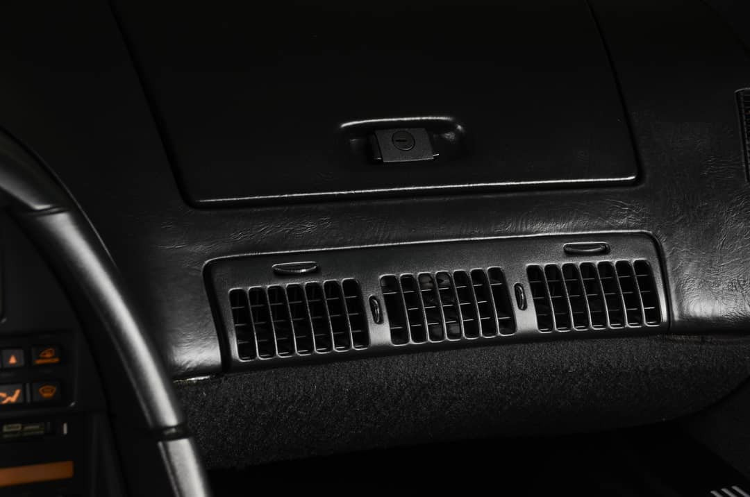 1993 Chevrolet Corvette — photo 35