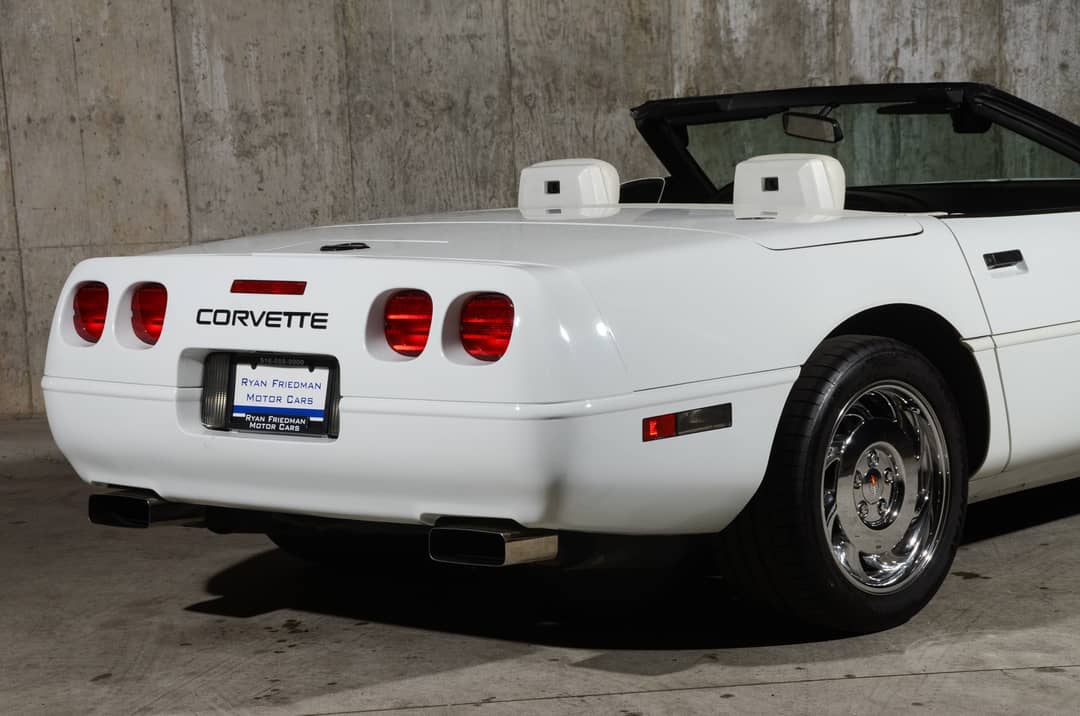 1993 Chevrolet Corvette — photo 46