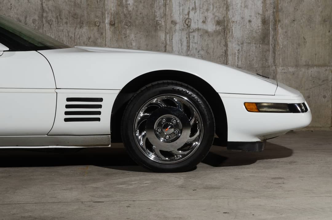1993 Chevrolet Corvette — photo 7