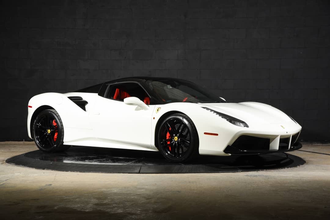 2017 Ferrari 488 Spider — photo 4