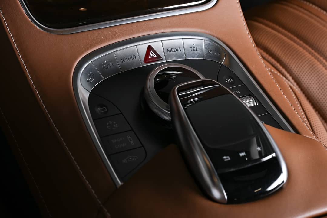 2017 Mercedes-Benz S-Class AMG S 63 — photo 17