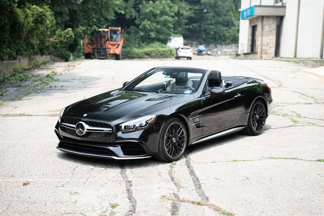 2017 Mercedes-Benz SL-Class AMG SL 63 — photo 3