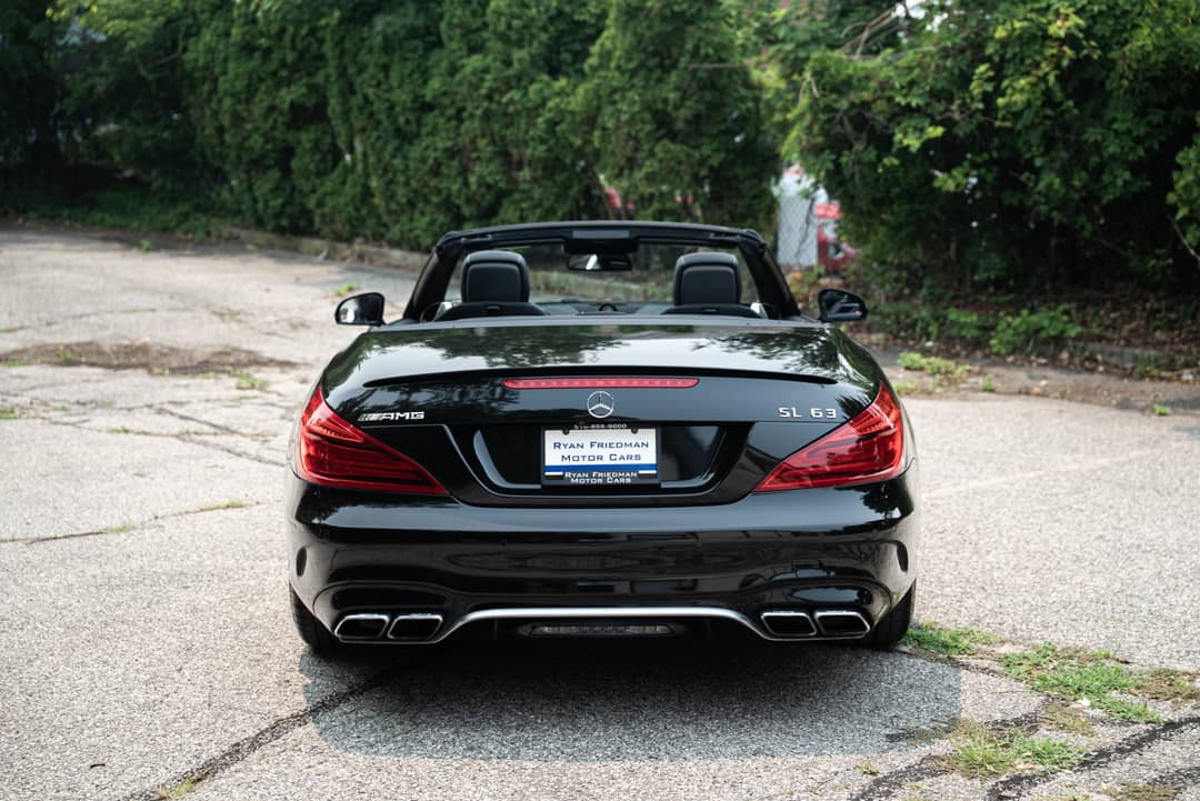 2017 Mercedes-Benz SL-Class AMG SL 63 — photo 11