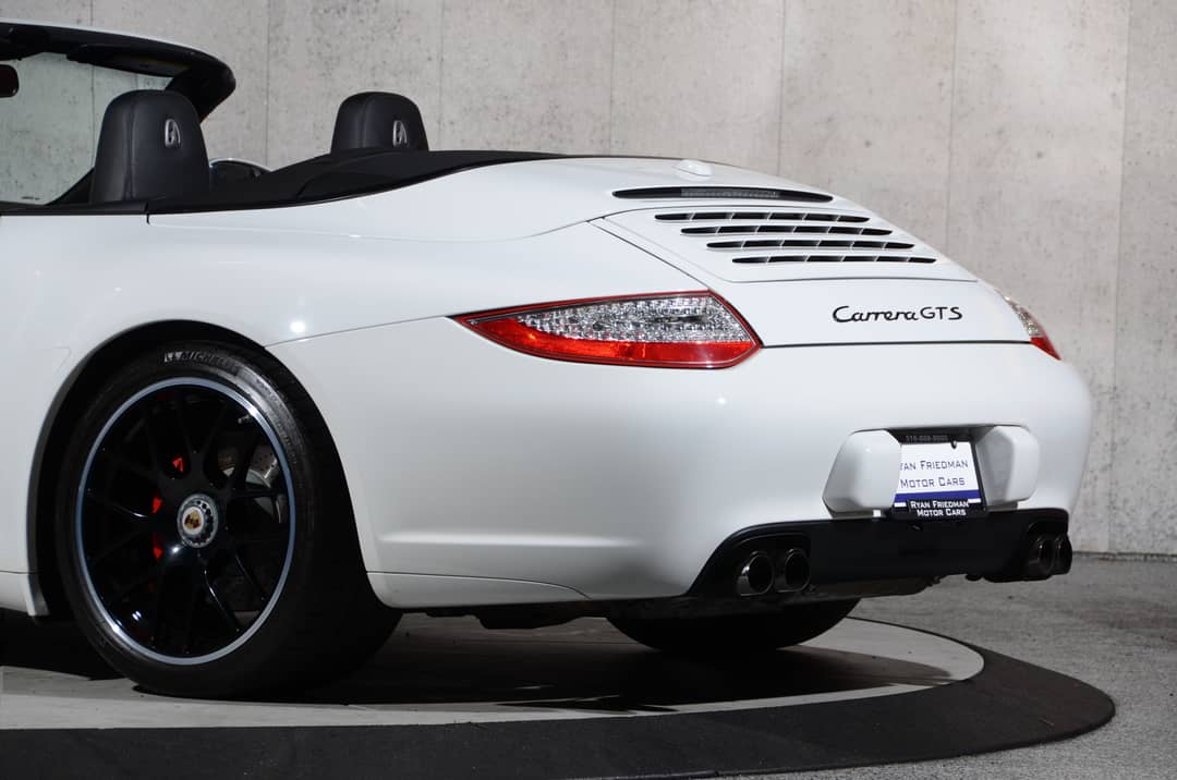 2011 Porsche 911 Carrera GTS — photo 23