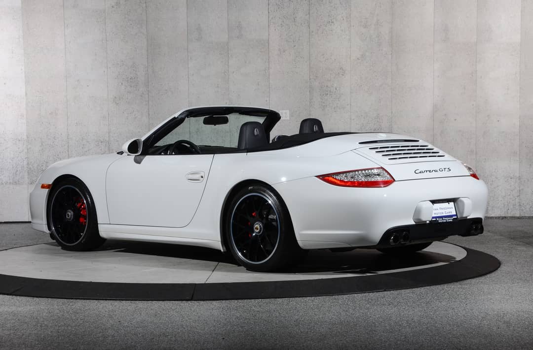 2011 Porsche 911 Carrera GTS — photo 24