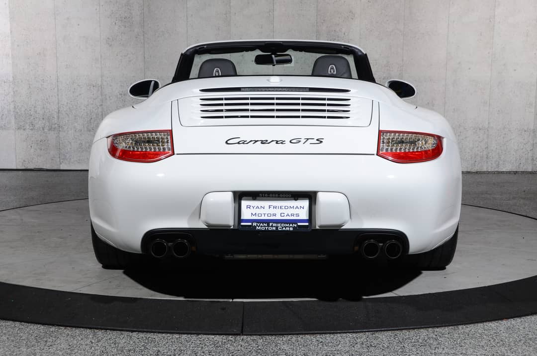 2011 Porsche 911 Carrera GTS — photo 26