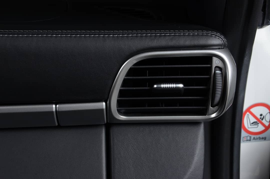 2011 Porsche 911 Carrera GTS — photo 39