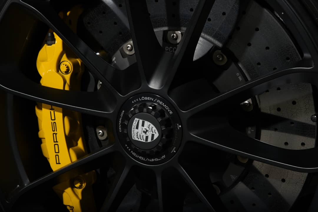2018 Porsche 911 GT3 Touring — photo 32