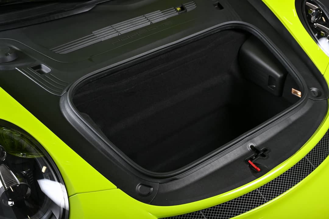 2018 Porsche 911 GT3 — photo 23