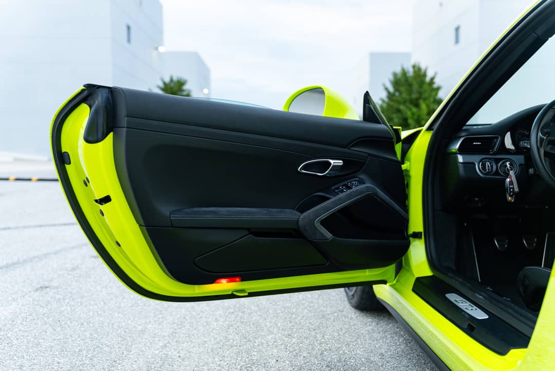 2018 Porsche 911 GT3 — photo 37